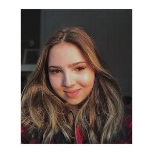 Meet your Posher, Alexandra